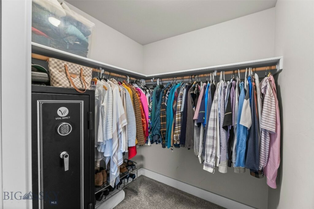 1613 Drummond Boulevard