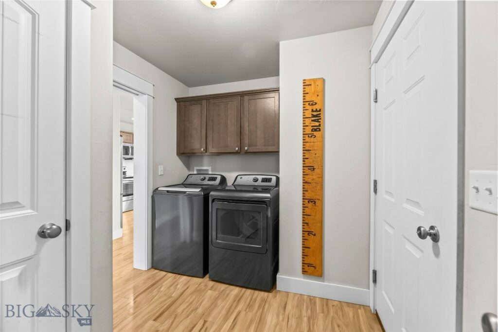 1613 Drummond Boulevard