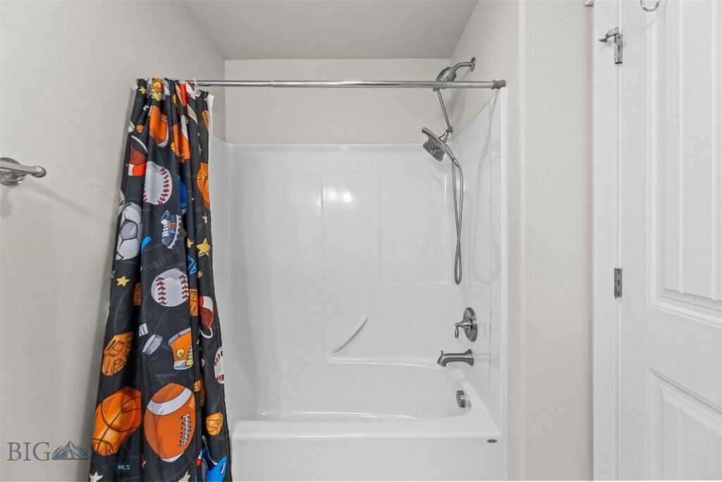 1613 Drummond Boulevard