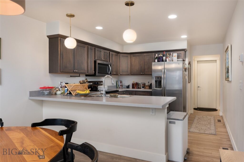 1640 New Holland Drive