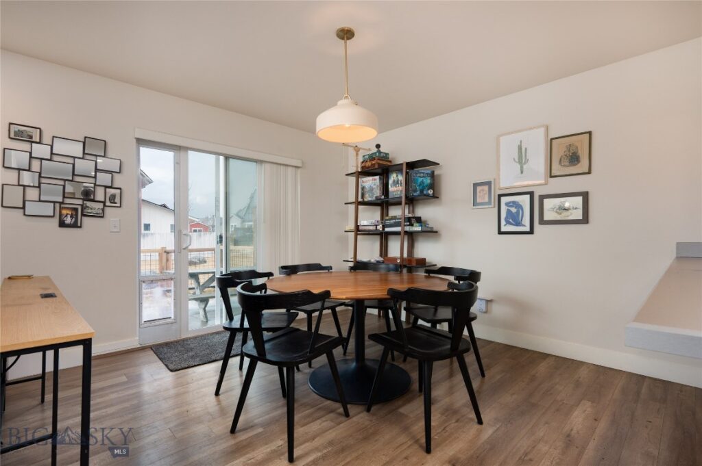 1640 New Holland Drive