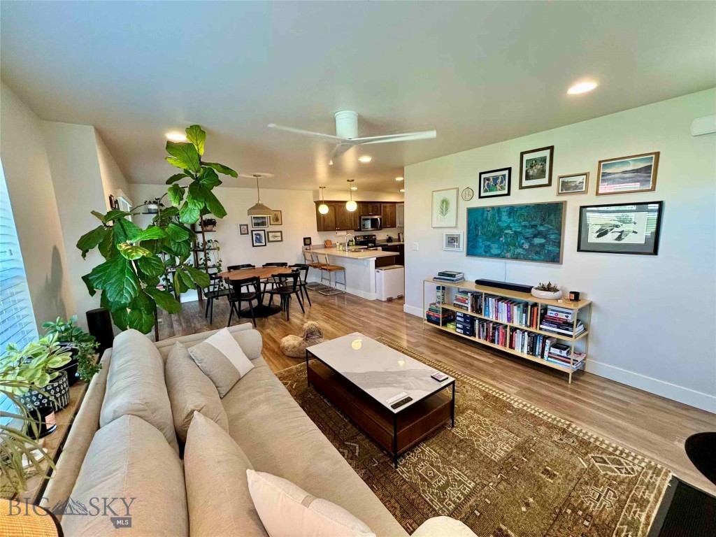 1640 New Holland Drive