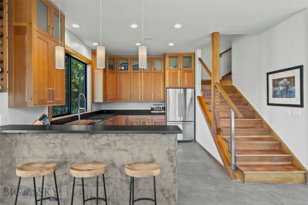 Bozeman MT 59715 - 8