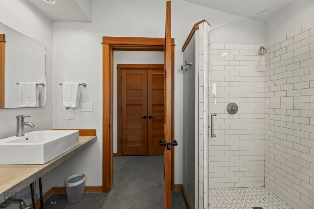 Bozeman MT 59715 - 15