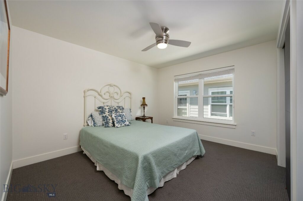 1665 Windward Avenue