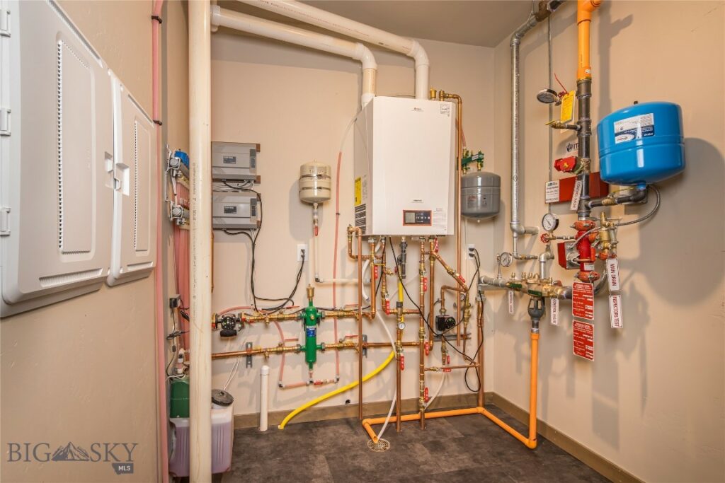 Big Sky MT 59716 - 12