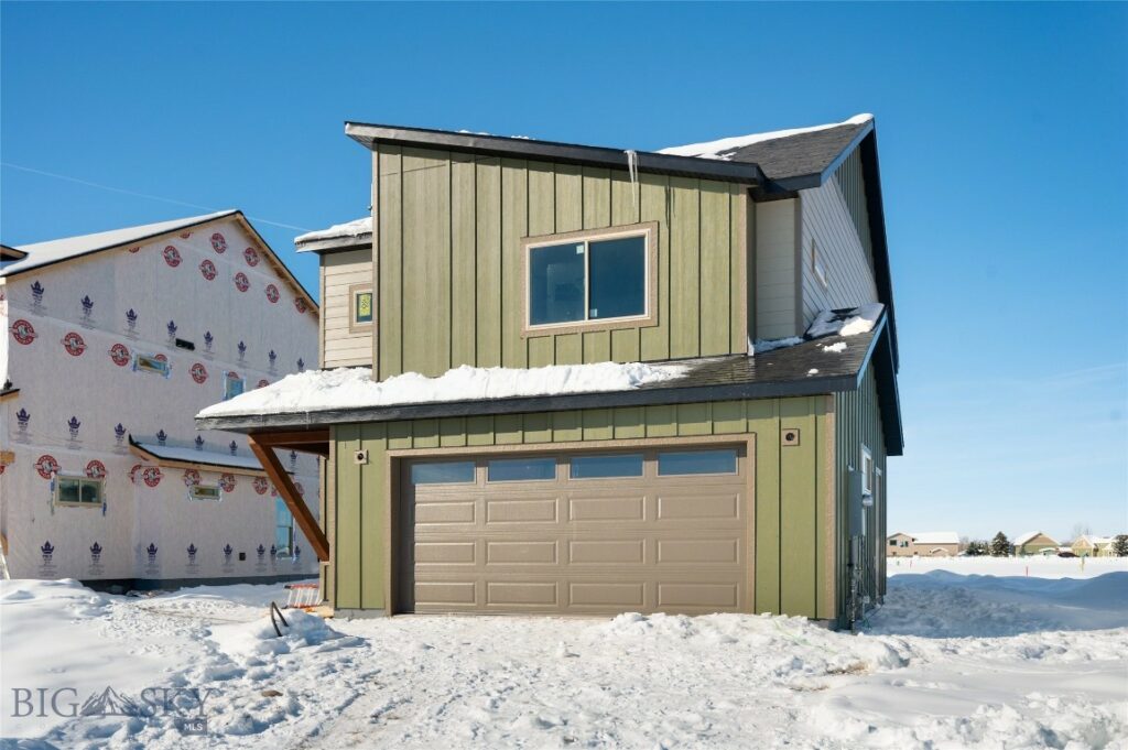 17 Canvasback Avenue