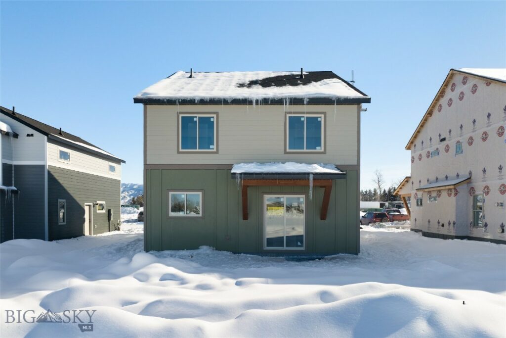 17 Canvasback Avenue