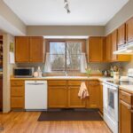 17 Chestnut Grove