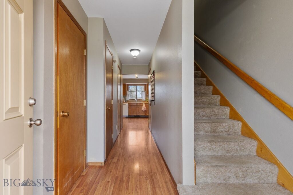 17 Chestnut Grove