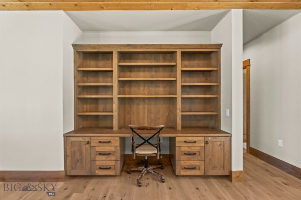 Big Sky MT 59716 - 11