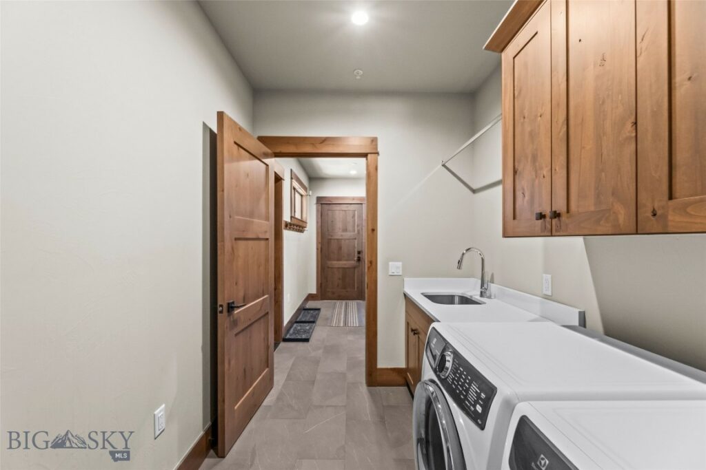 Big Sky MT 59716 - 18