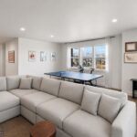 1704 Deadwood Loop