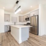 1704 W Lincoln