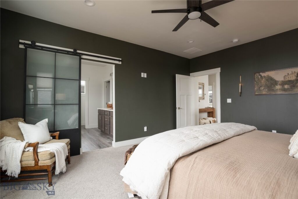 1704 Wyatt Earp Court