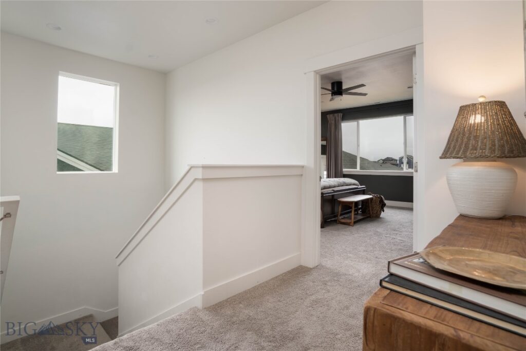 1704 Wyatt Earp Court