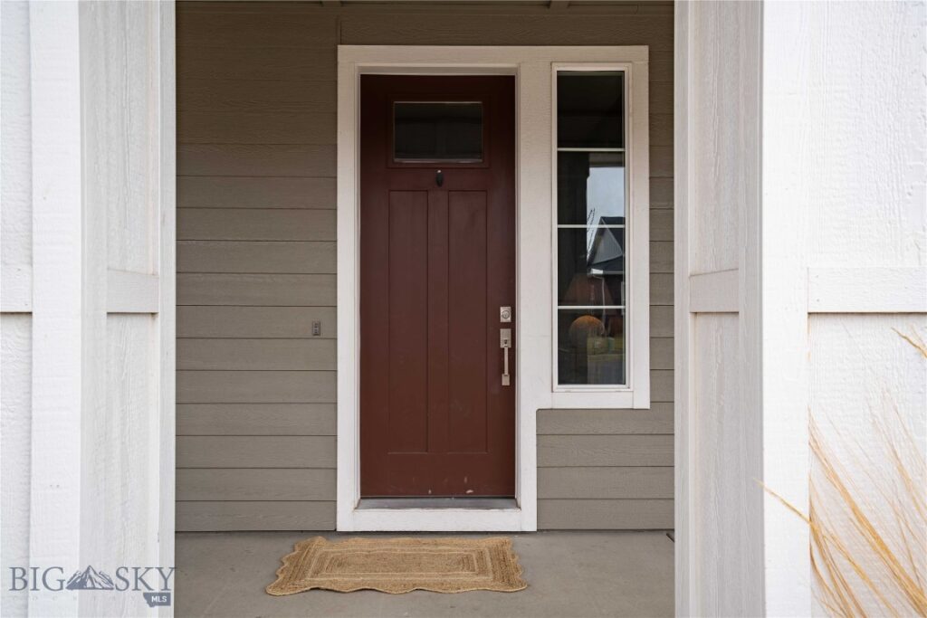 1704 Wyatt Earp Court