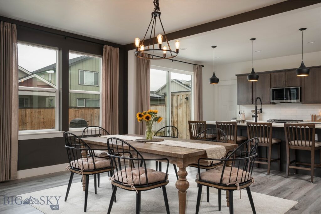 1704 Wyatt Earp Court