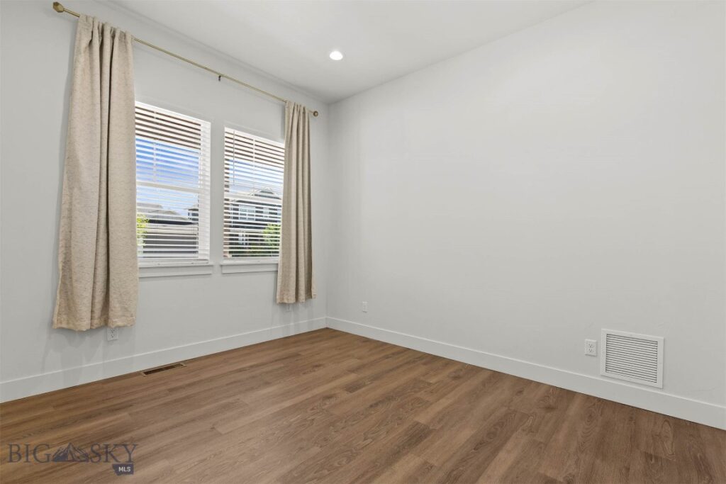 1705 Wyatt Earp Court