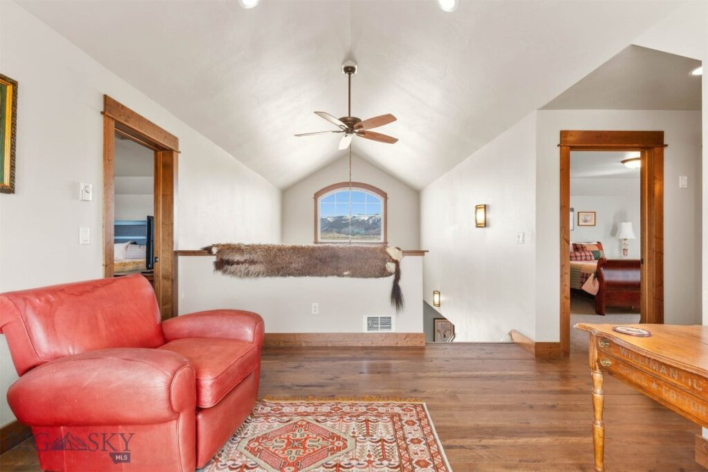 1707 Roundup Boulevard