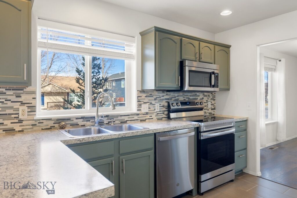 171 Meadow Brook Lane