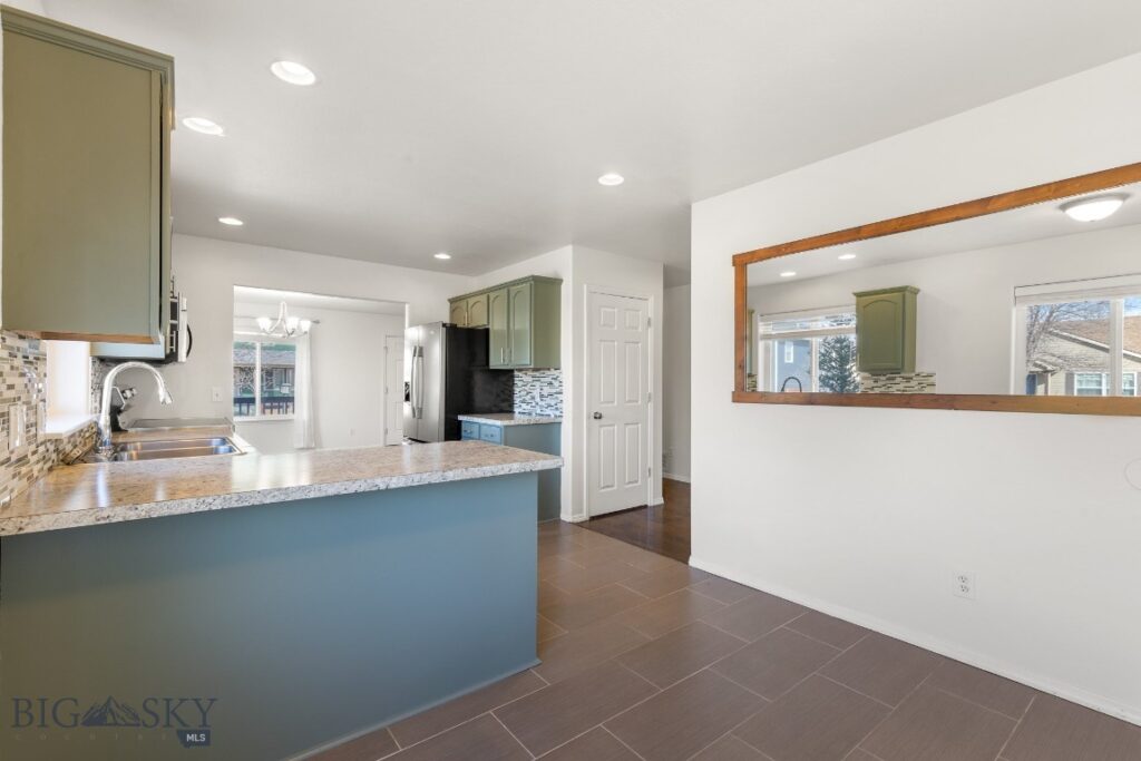 171 Meadow Brook Lane