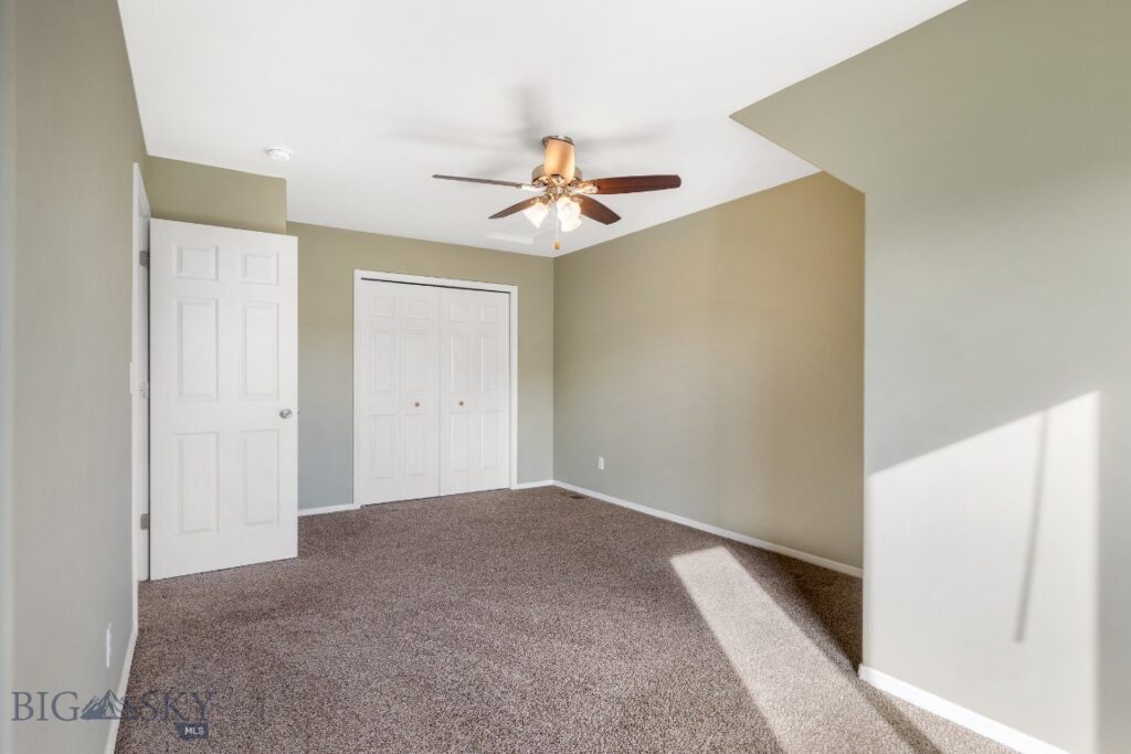 171 Meadow Brook Lane