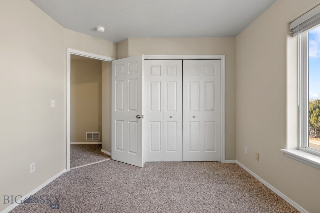 171 Meadow Brook Lane