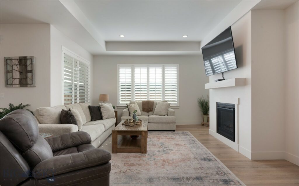 1710 Wyatt Earp Court