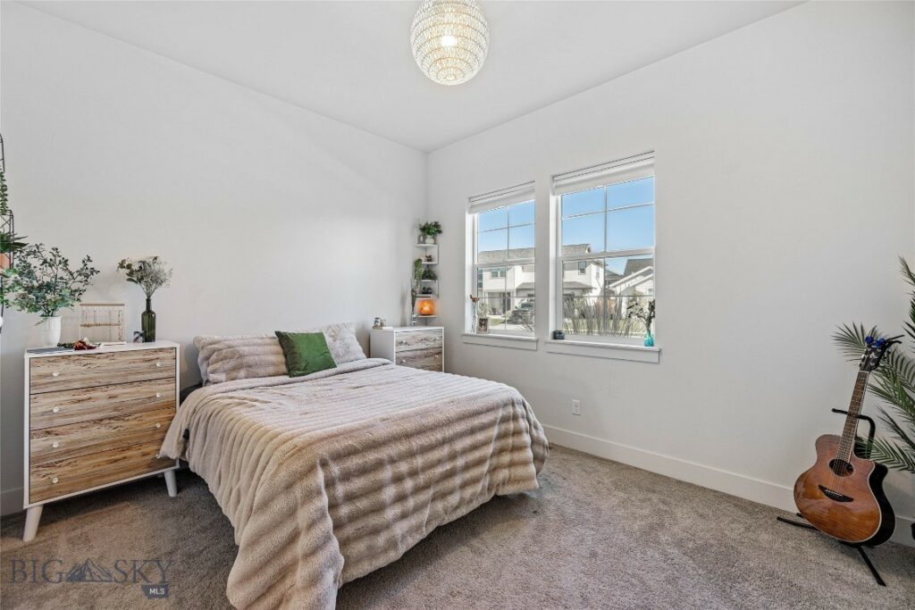 1711 Wyatt Earp Court