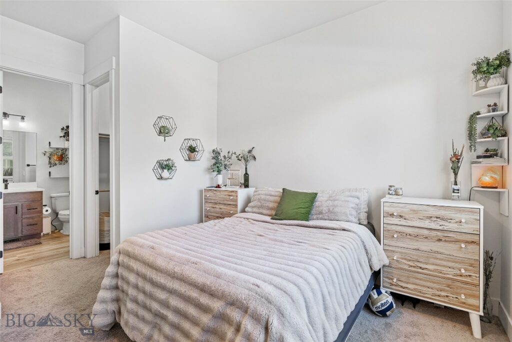 Belgrade MT 59714 - 6