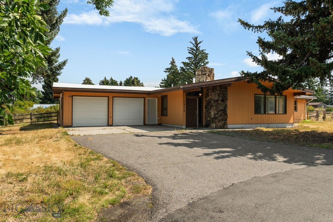 1714 Alder Court Ln.