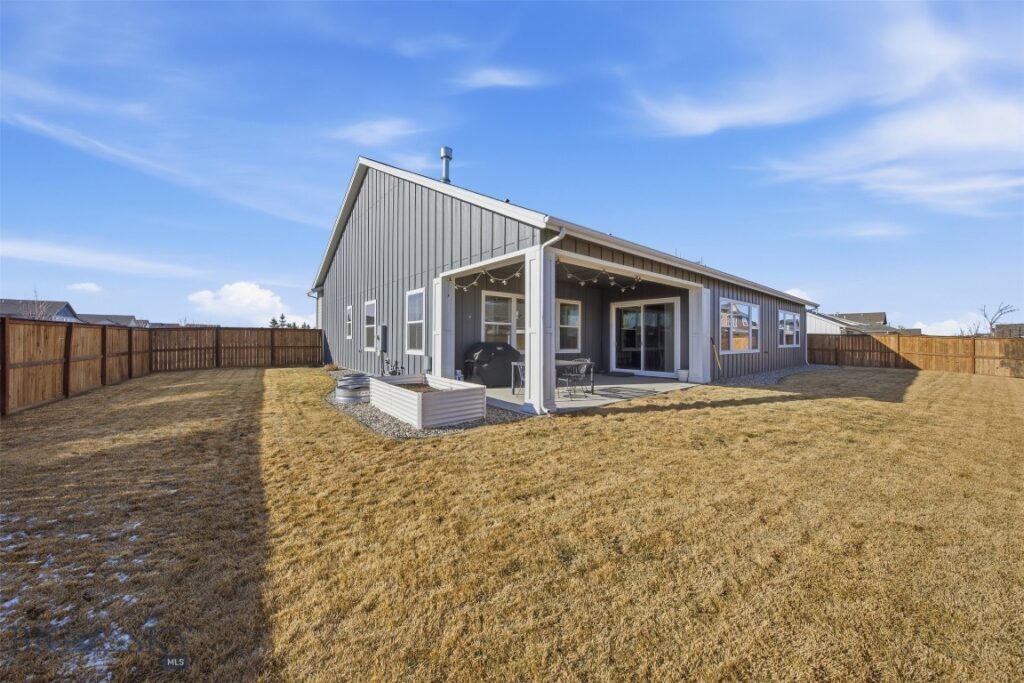 1718 Wyatt Earp Court