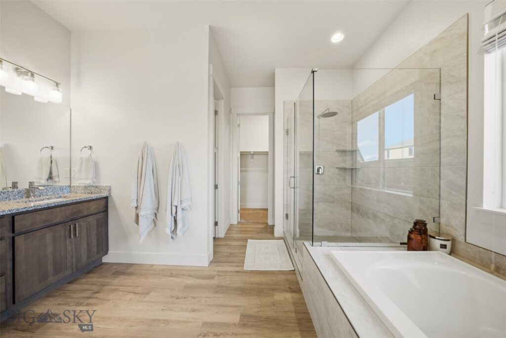 1718 Wyatt Earp Court