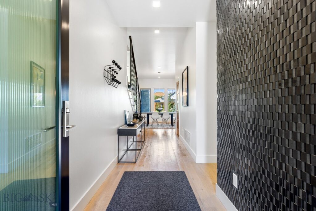 1719 Midfield Street