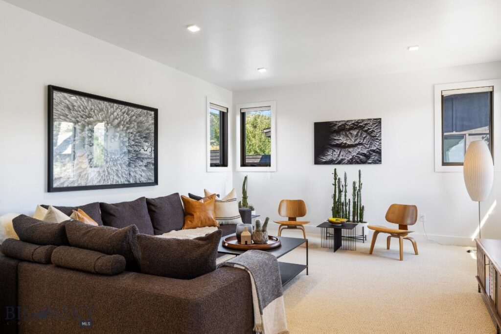 1719 Midfield Street