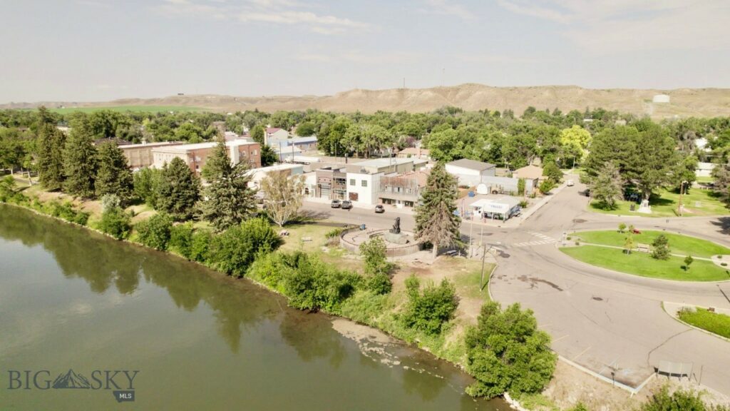 Fort Benton MT 59442 - 1