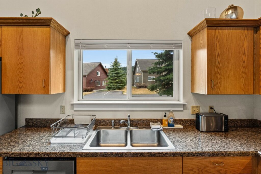 173 Candlelight Meadow Drive