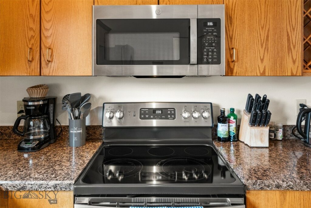 173 Candlelight Meadow Drive