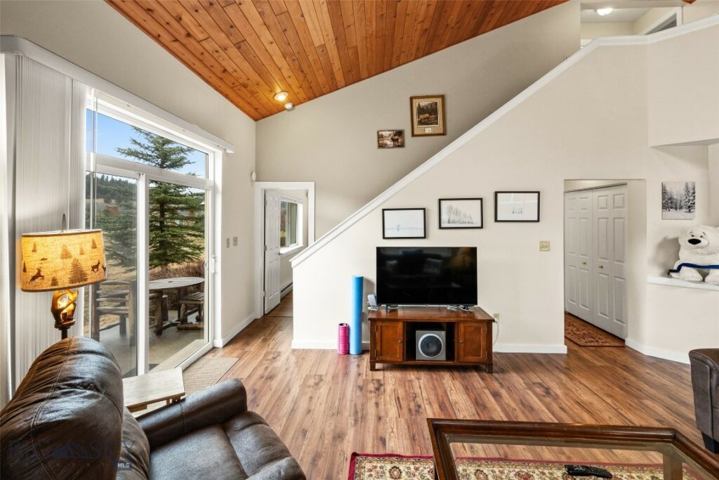 Big Sky MT 59716 - 15