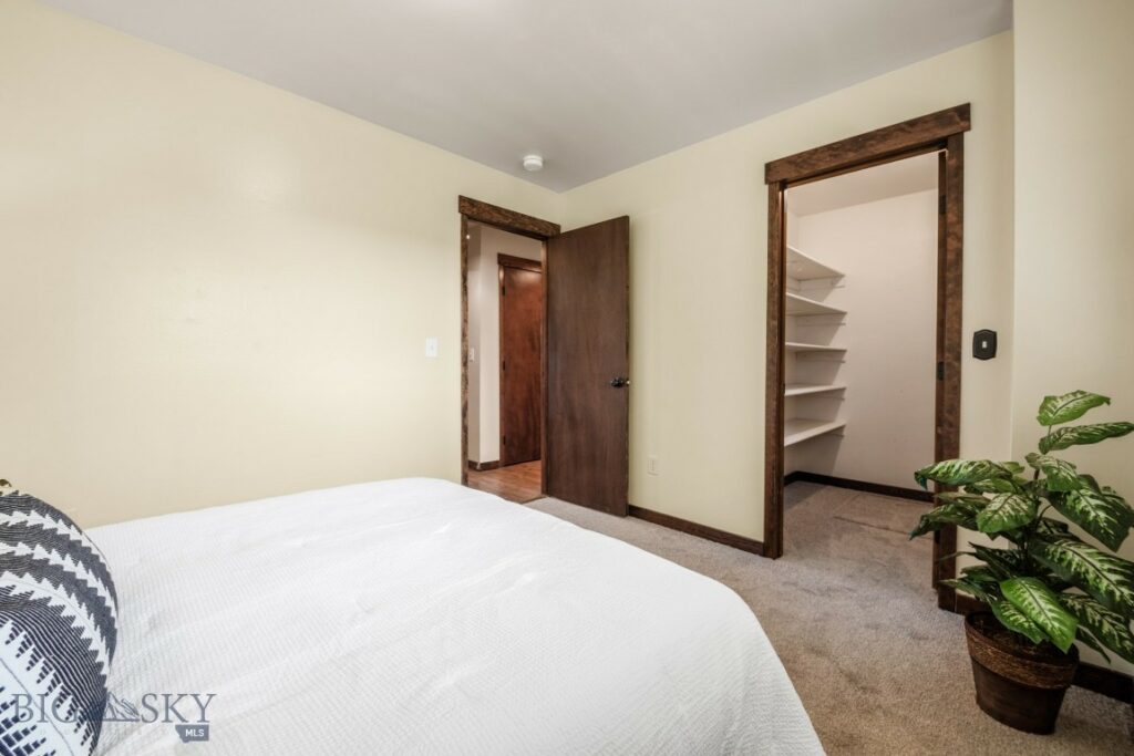 174 Valley Grove Drive