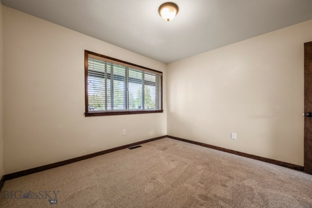 174 Valley Grove Drive