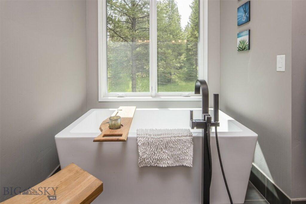 Big Sky MT 59716 - 10