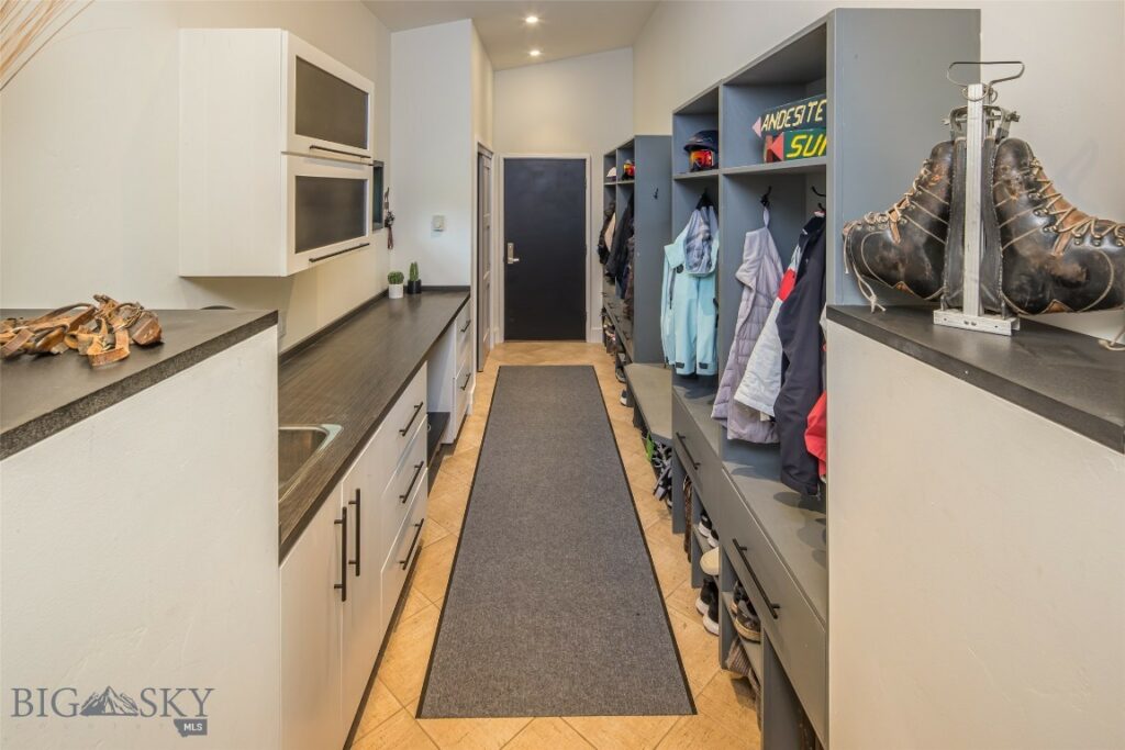 178 Pine Cone Terrace