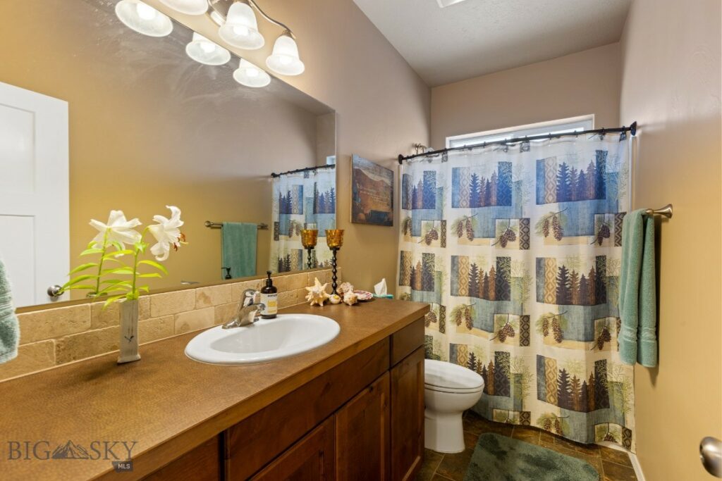 178 Valley Fire Lane