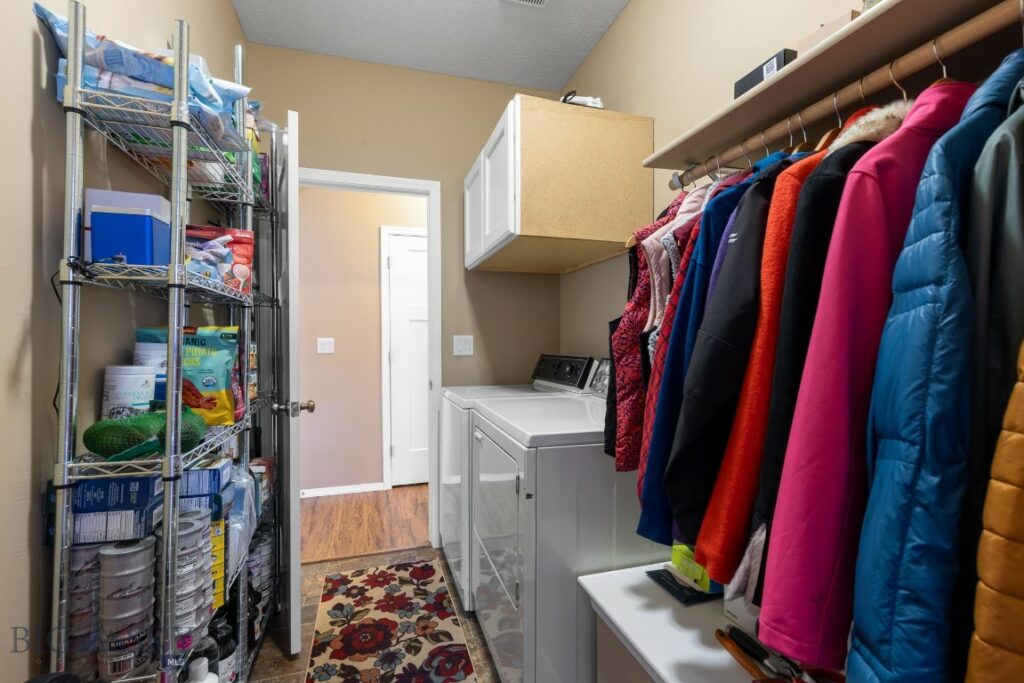 178 Valley Fire Lane