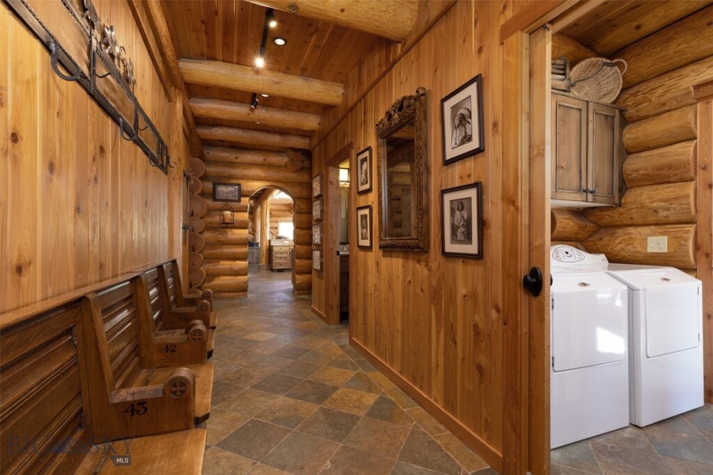 Big Sky MT 59716 - 19