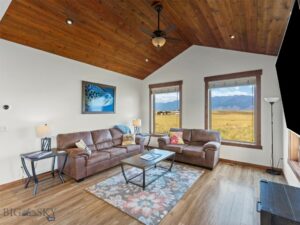 18 Cielo Grande Drive, Livingston MT 59047