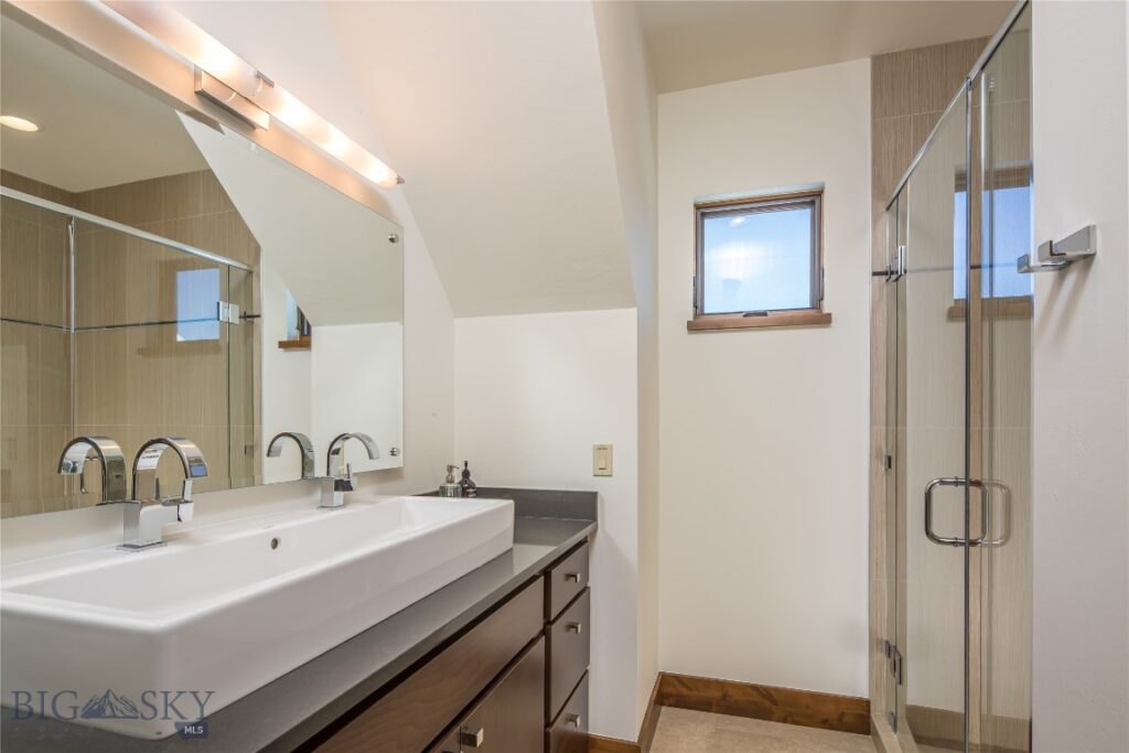 18 Claim Jumper Road