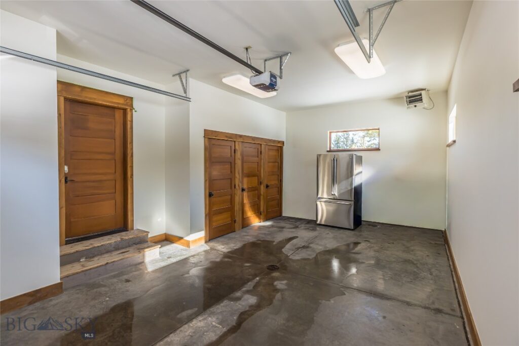 Big Sky MT 59716 - 17